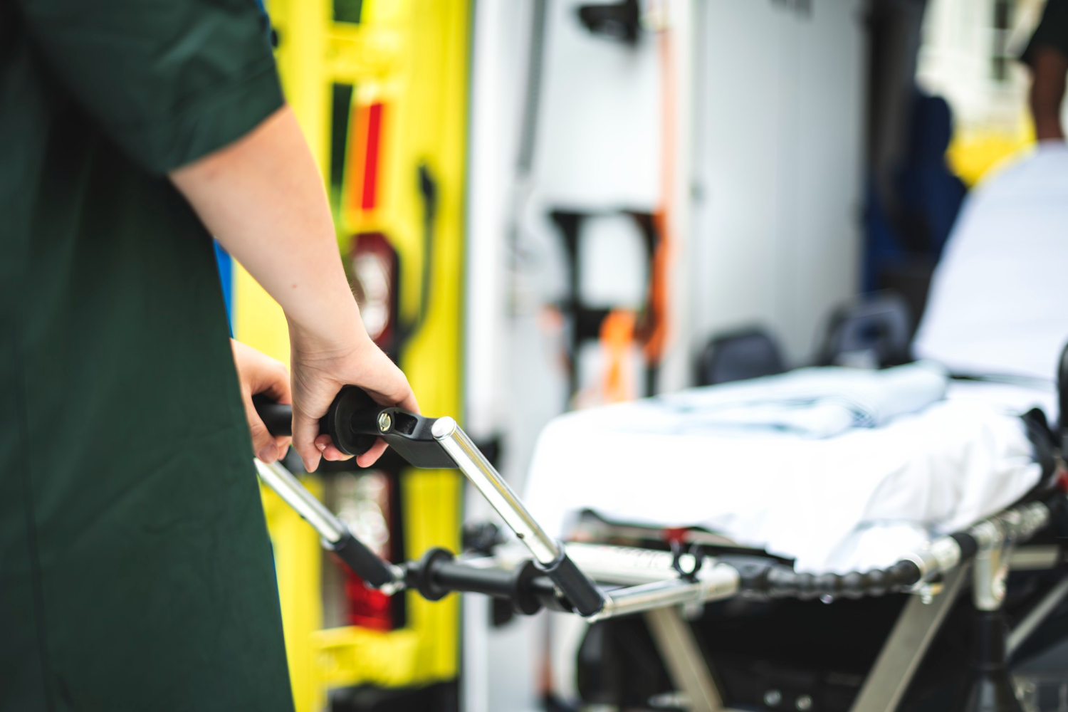 5 Companies That Take the Stress Out of Long-Distance Medical Transportation Coordination for Families